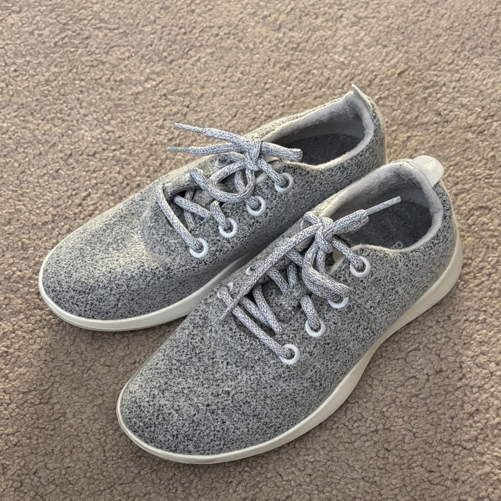 Allbirds Light Gray Wool Runner Sneakers Women’s size 8 - Picture 1 of 6